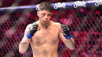 UFC Fight Night: Moreno vs. Royval 2 odds, predictions: MMA expert reveals surprising fight card picks, bets