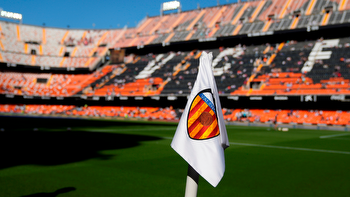 Valencia vs Barcelona: Predictions, tips & betting odds