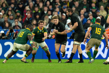Valiant All Blacks fall short in Rugby World Cup final