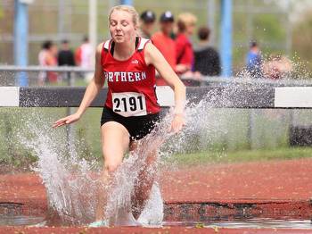 Vikings teammates Davies, Haney set LKSSAA steeplechase records