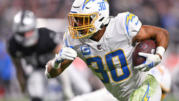 Week 1 NFL picks, odds, 2022 predictions, best bets from top expert: This 3-way football parlay pays out 6-1