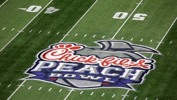 WGAL's sports team makes Peach Bowl predictions