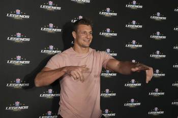 What Is FanDuel’s Gronk Super Bowl Kick & How to Sign Up