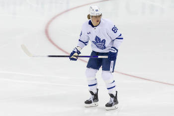 What the Alex DeBrincat Trade Tells Us About Nylander’s Value