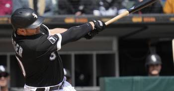 White Sox vs. Pirates odds, prediction: Chicago tests red-hot Pittsburgh