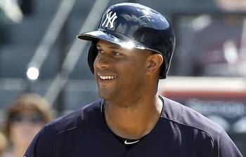 Who’s in left for Yankees? Aaron Hicks and all challengers tee off on Rays