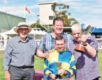 Wilde party at Donald cup I Australian Rural & Regional News