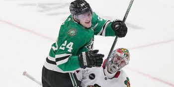 Will Roope Hintz Score a Goal Against the Blackhawks on December 31?
