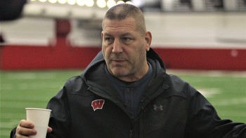 Wisconsin Badgers won't stray from run game under Phil Longo