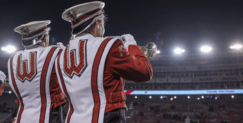Wisconsin Football Predictions, Betting Tips & Team Preview 2023: WagerTalk Best Betting Guide