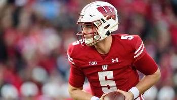 Wisconsin vs. New Mexico State odds, line: 2022 college football picks, Week 3 predictions from proven model