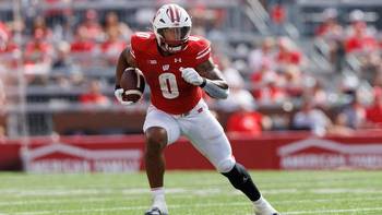 Wisconsin vs. Purdue odds, spread, time: 2023 college football picks, Week 4 predictions by proven model