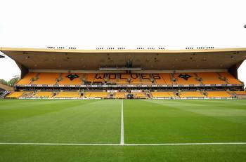 Wolves v Manchester City: Bet £10 and get £50 in free bets with bet365