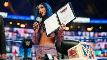 WWE SmackDown results, recap, grades: Carmella assaults Sasha Banks, Roman Reigns destroys Kevin Owens