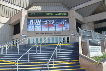 XL Center to Open New Sportsbook Just in Time for NFL Season