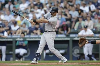 Yankees beat Mariners, snap losing streak, lose Matt Carpenter