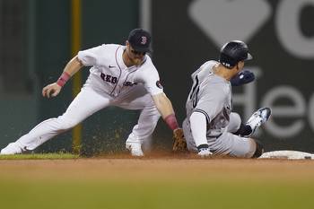 Yankees edge Red Sox in 10 innings, Aaron Judge homers twice