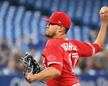 Yankees vs. Blue Jays picks and odds: Bet on Berrios to bounce back