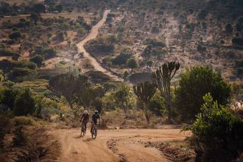 Zebras, giraffes … and a cycle race through the Maasai Mara