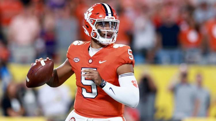 2021 Cheez-It Bowl prediction, odds, spread, line: Clemson vs. Iowa State picks from model on 43-30 run