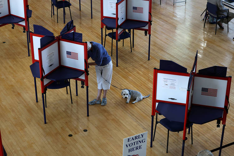 2022 Midterms: Will Election Forecasters Get it Right This Year?