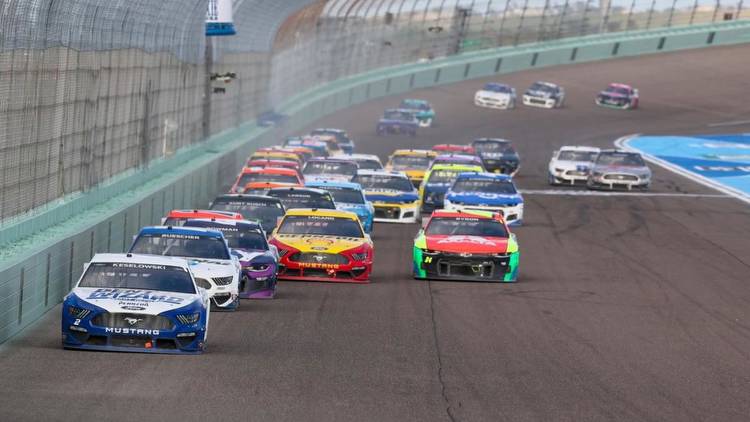 2022 NASCAR Cup Series Championship odds, picks, predictions: Proven model fading Ross Chastain at Phoenix