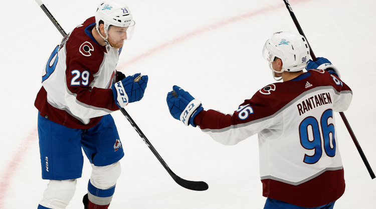 2022 NHL Stanley Cup future odds: Avalanche, Lightning lead pack