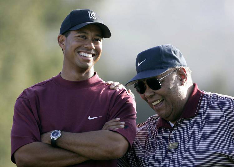 ‘Very Special’: Earl Woods Once Revealed How Tiger Woods Validated His Father's Bold Prediction Before a High-Stakes Golf Round