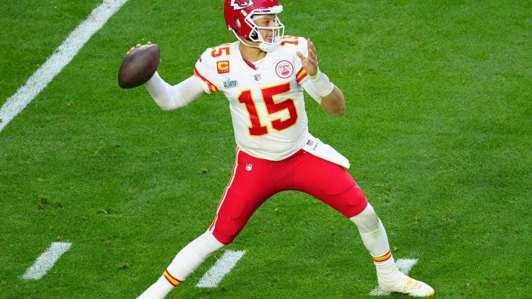5 best prop bets for Chiefs’ Week 11 matchup vs. Eagles