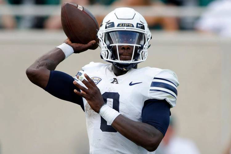 Akron vs. Tennessee prediction, odds, expert college football picks