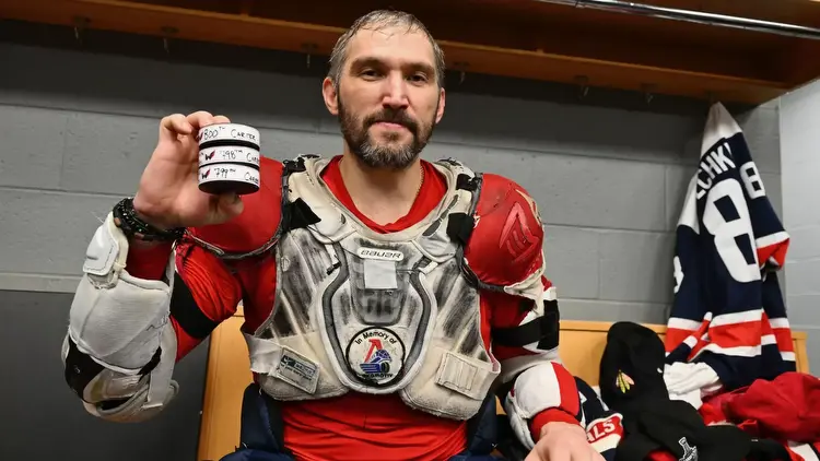 Alex Ovechkin Nets Hat Trick Tuesday; Joins 800 Goal Club
