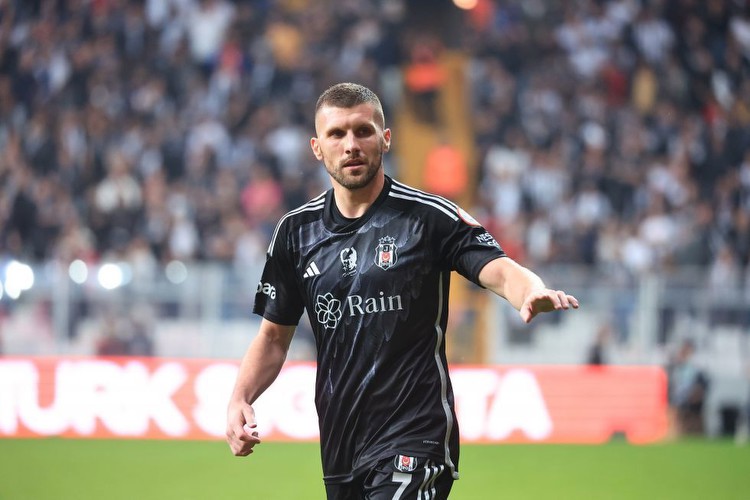 Besiktas vs Fatih Karagumruk Prediction, Betting Tips & Odds