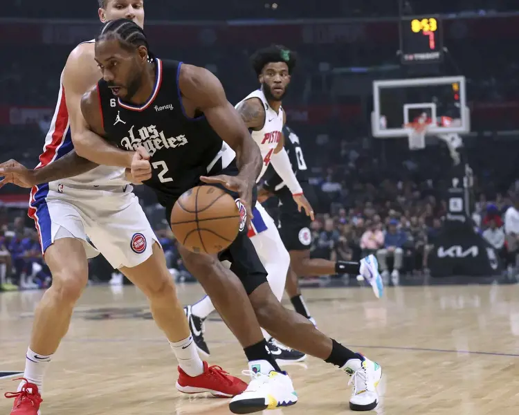 Best NBA prop picks November 19: Fade Kawhi Leonard against the Spurs