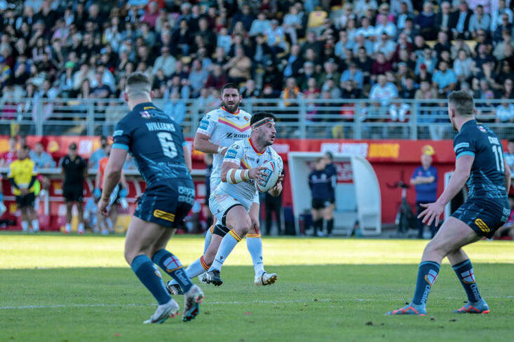 WARRINGTON'S WIN IN PERPIGNAN TOOK THEM TO AN 8-0 RECORD