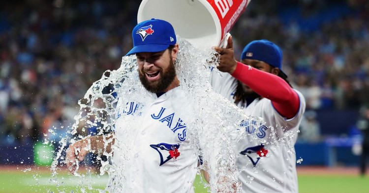 Blue Jays betting trends: Examining Toronto's postseason odds entering the final month