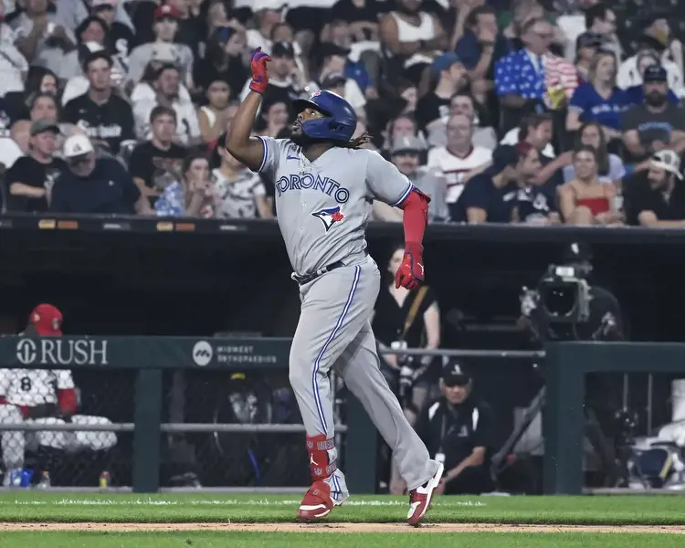 Blue Jays odds vs. White Sox for July 6 doubleheader: Toronto favoured in Game 1 behind Berrios