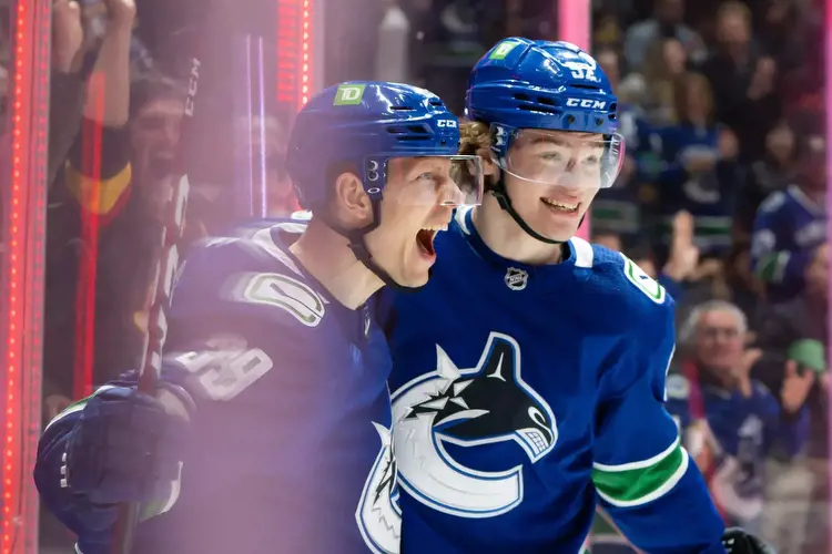 Calgary Flames vs Vancouver Canucks Prediction, 4/8/2023 NHL Picks, Best Bets & Odds