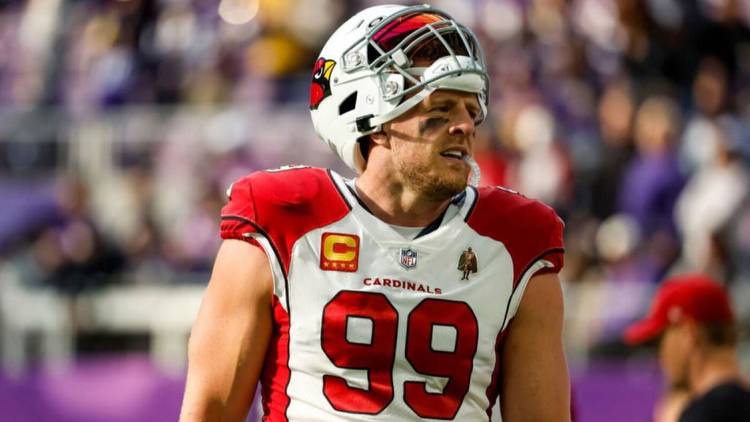 Cardinals' J.J. Watt gives $1,000 to Twitter follower who lost Arizona prop bet after officiating mistake