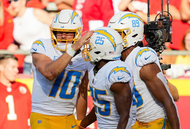 Chicago Bears vs LA Chargers Odds, Picks and Best Bets for Sunday Night Football