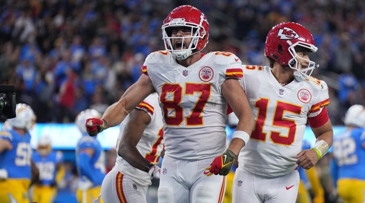 Chiefs-Texans Week 15 Odds, Betting Insights: Chiefs Listed as 12.5-Point Favorite