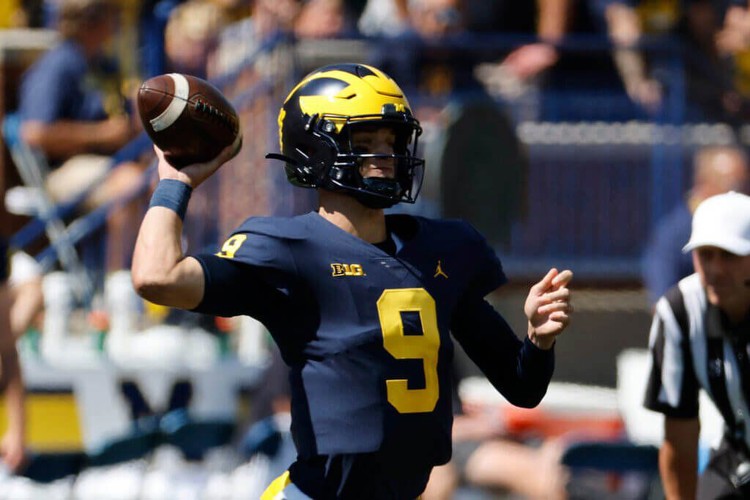 College football best bets for Week 3: Austin Mock’s model predicts a Michigan over and a Notre Dame under
