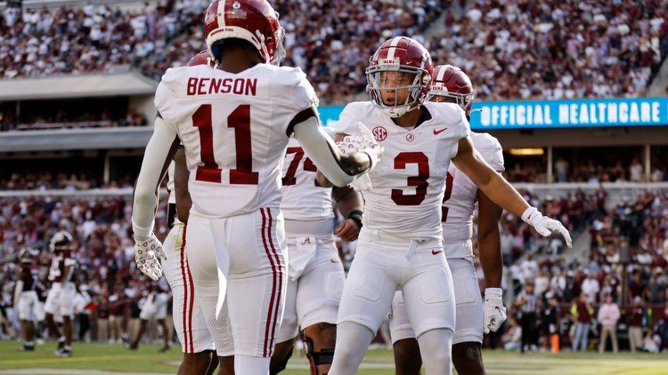 College football bowl game projections: Alabama misses CFP again
