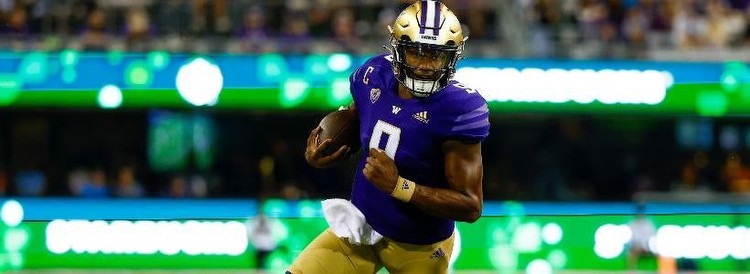College football odds, lines, spreads: 2022-23 Bowl picks, predictions, betting advice from proven model