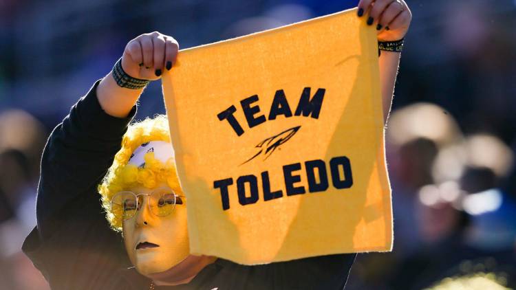 College Football Odds, Picks & Predictions for Ball State vs. Toledo: Sharps Betting Tuesday's Spread, Total