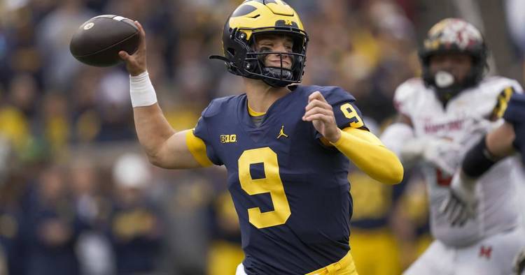 College Football Picks: Michigan, Washington hit the road