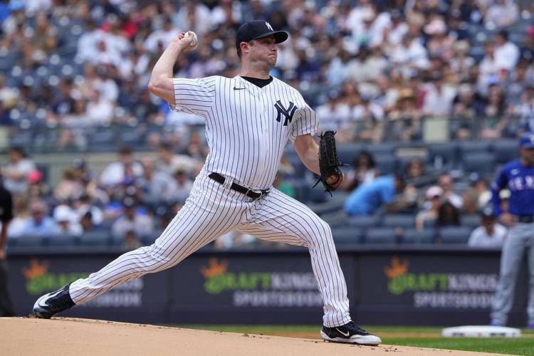 Cubs vs Yankees Predictions, Odds & Starting Pitchers (July 8)