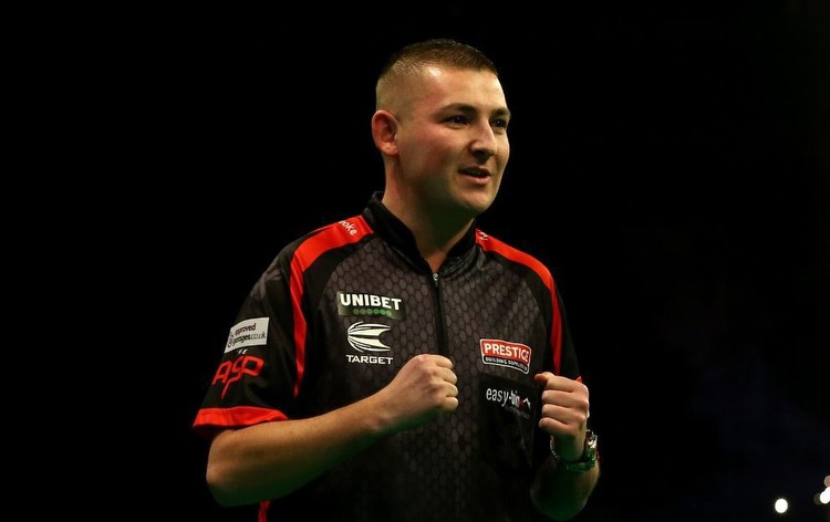 Darts Tips: Your 3 best bets for tonight's World Matchplay Final