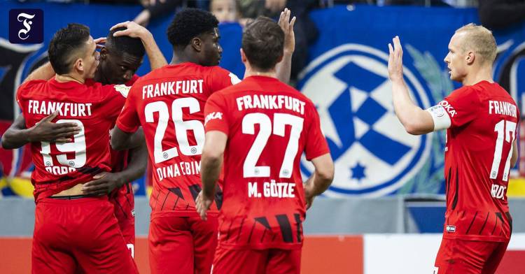 DFB-Pokal: Eintracht Frankfurt besiegt Stuttgarter Kickers