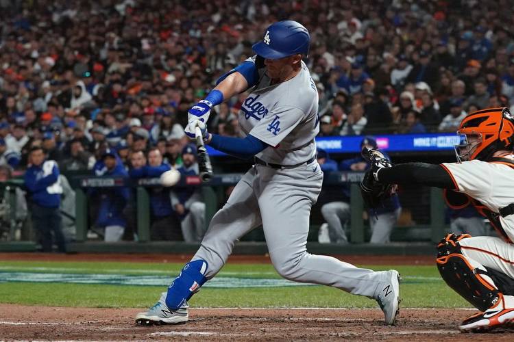 Dodgers: Former LA World Series Champ is Signing with the Royals