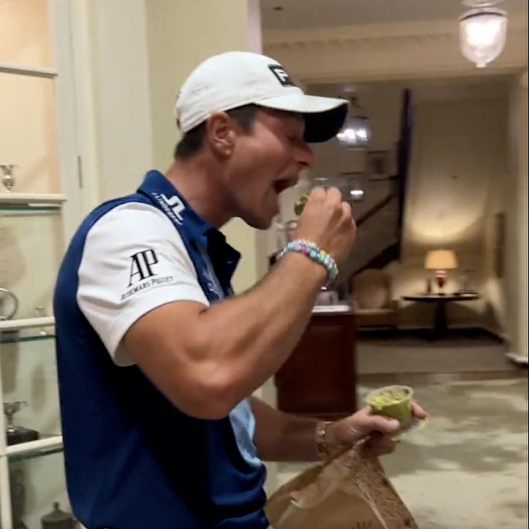 Viktor Hovland's fitting champions dinner, Phil Mickelson's amazing Masters story and the most painful fail in golf history
